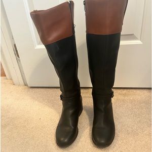 Size 8.5 wide leather boots 18” tall Karen Scott boots